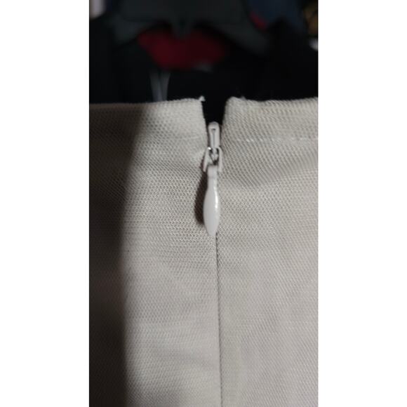 Adrianna Papell Women's Marble Flutter Sleeve Beaded Short Sheath Dress Size 8 - Picture 6 of 9